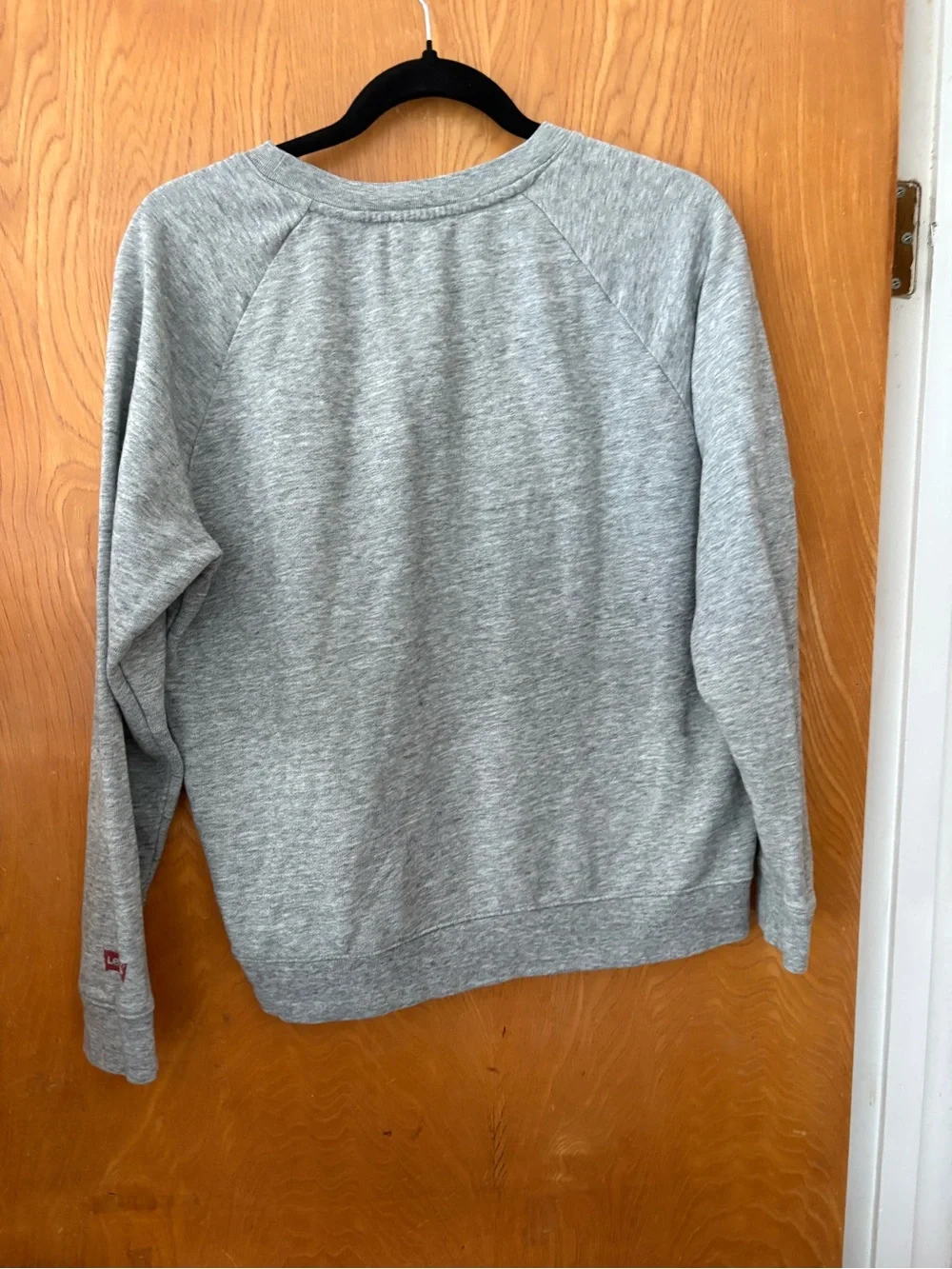 Levi's x Disney Gray Crewneck raglan Sweatshirt with Mickey Graphic M